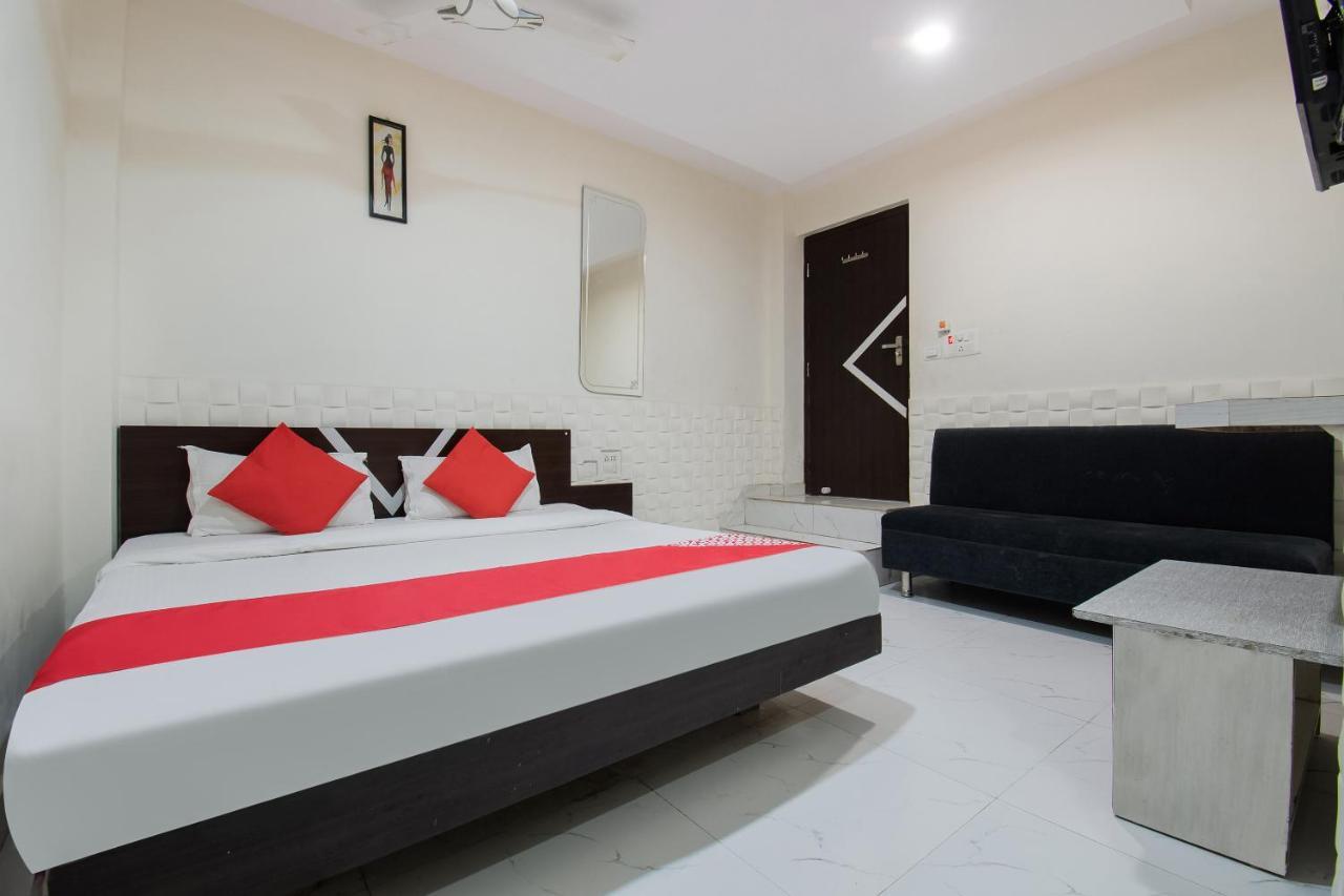 Oyo 44287 Hotel Aarav Plaza Muzaffarpur Exterior foto